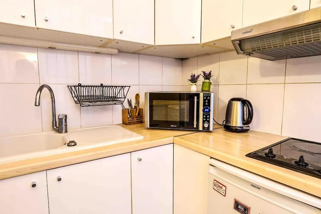 Appartamento Spacious Studio Near Montorgueil Parigi